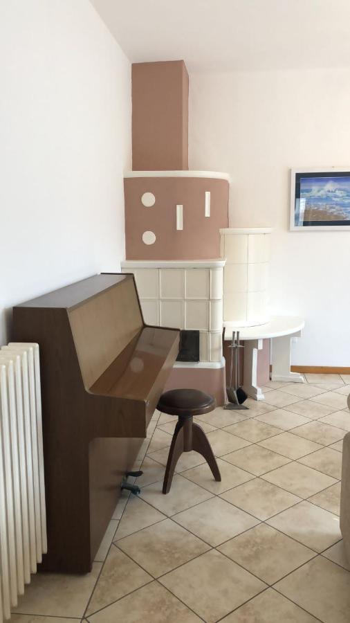 Como Lake Holiday Home Colico Bagian luar foto