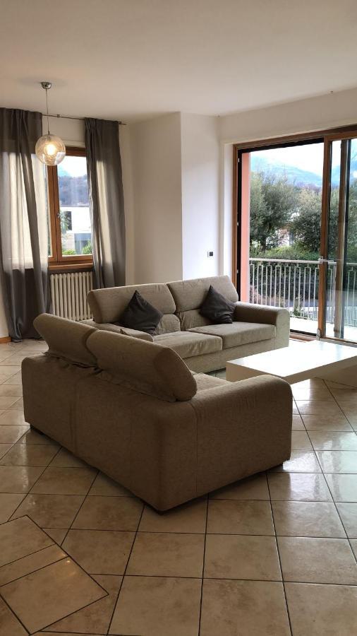 Como Lake Holiday Home Colico Bagian luar foto