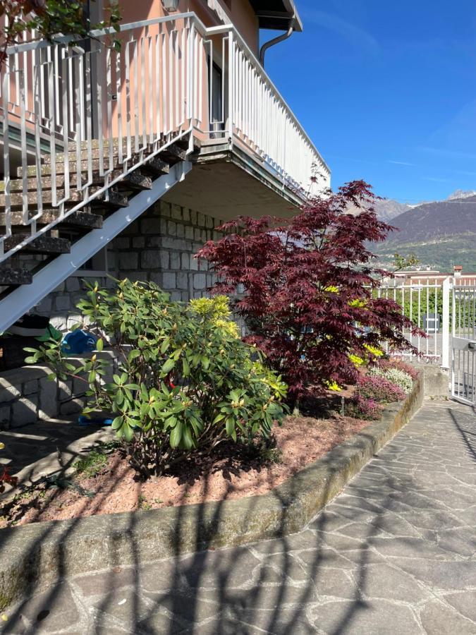 Como Lake Holiday Home Colico Bagian luar foto